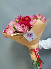 Букет цветов из:  Альстромерии в Завьялово Алтайского края