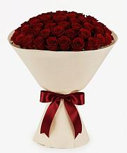 Букет 101 Бордовая роза Блэк Бакарра в Завьялово Алтайского края