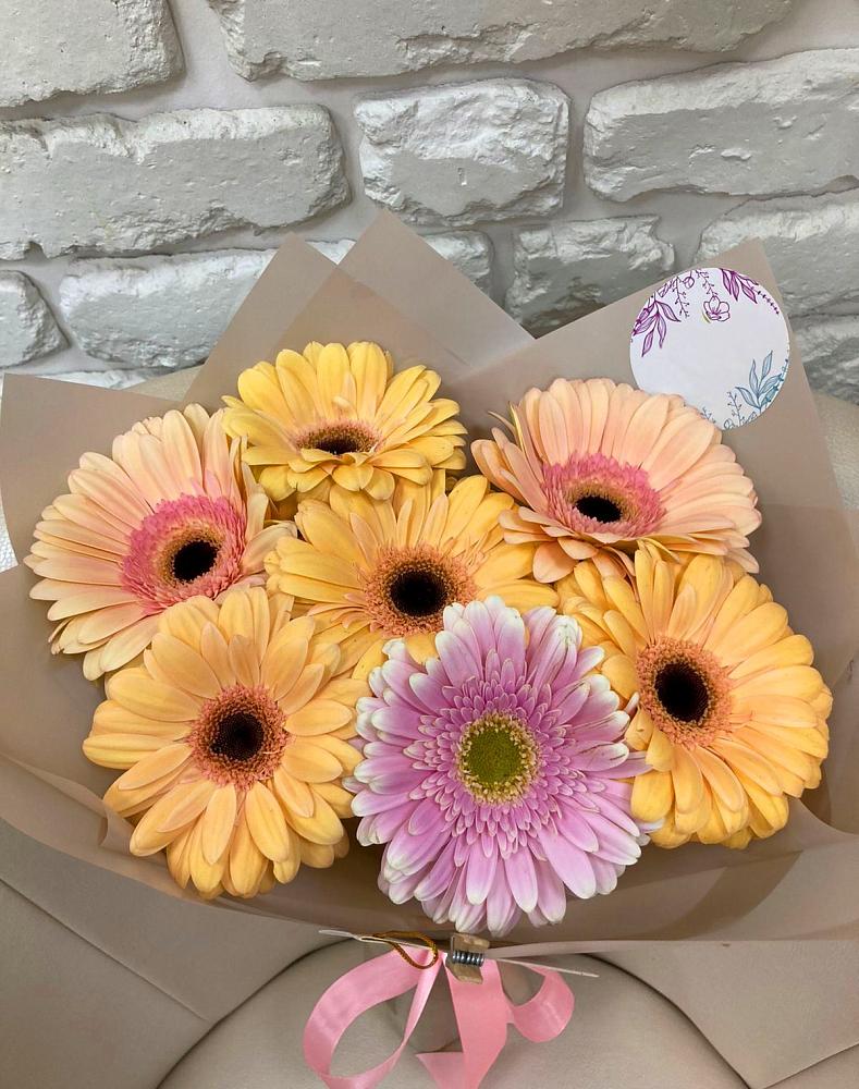 Букет цветов из: Герберы в Завьялово Алтайского края