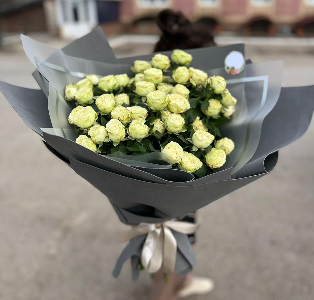 Белые кустовые розы Солинеро в Завьялово Алтайского края Букет Белые кустовые розы Солинеро в Завьялово Алтайского края