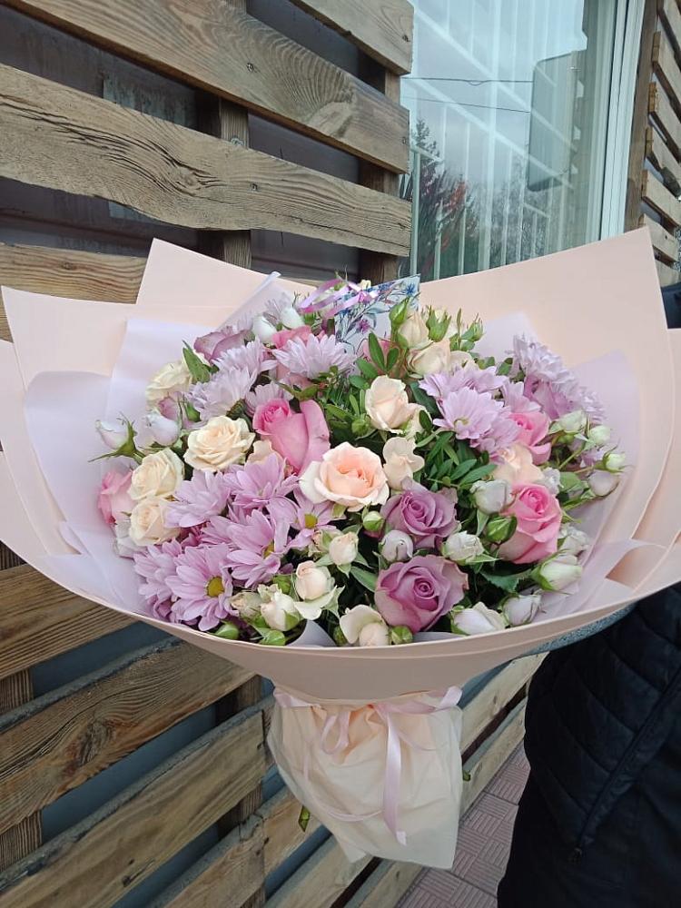 Букет цветов из: Розы и Хризантемы в Завьялово Алтайского края