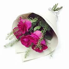 Букет цветов из:  Розы в Завьялово Алтайского края