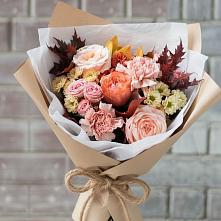 Букет цветов из:  Гвоздики, Хризантемы и Розы в Завьялово Алтайского края