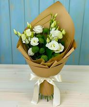 Букет цветов из:  Хризантемы и Лизиантусы #REPLACE_PRED# Завьялово Алтайского края