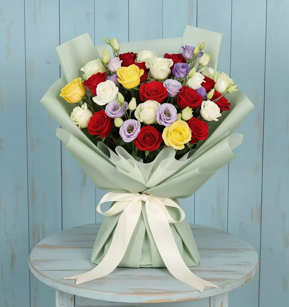 Букет цветов из: Розы в Завьялово Алтайского края